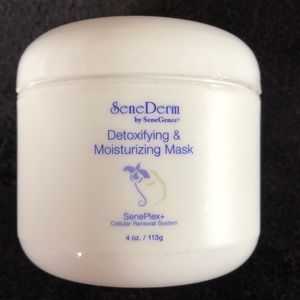 Detoxifying & moisturizing mask